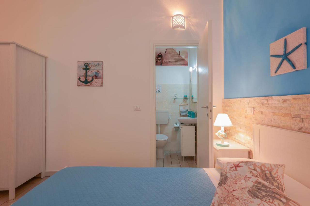 Approdo Rooms - Eja Sardinia Кальяри Экстерьер фото