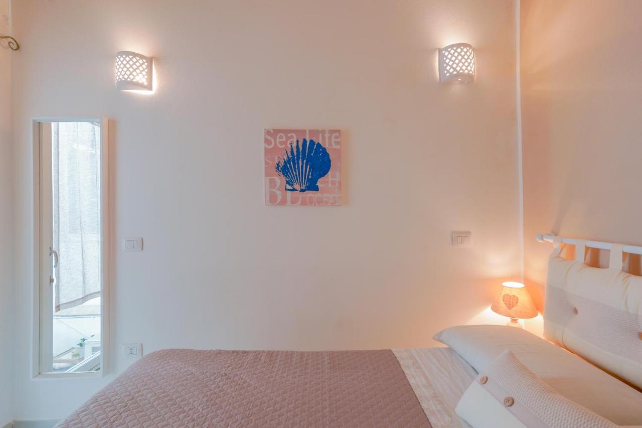 Approdo Rooms - Eja Sardinia Кальяри Экстерьер фото